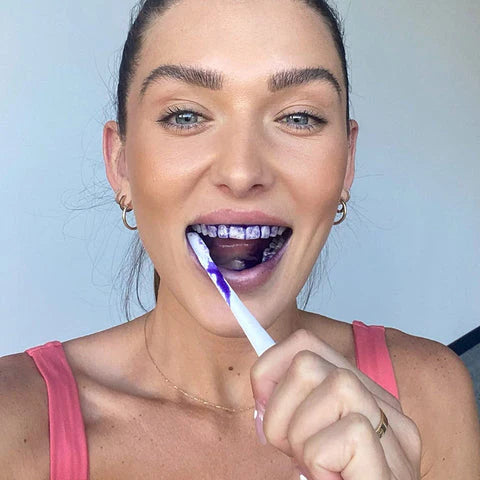 CREMA DENTAL MORADA - BLANQUEADORA DENTAL